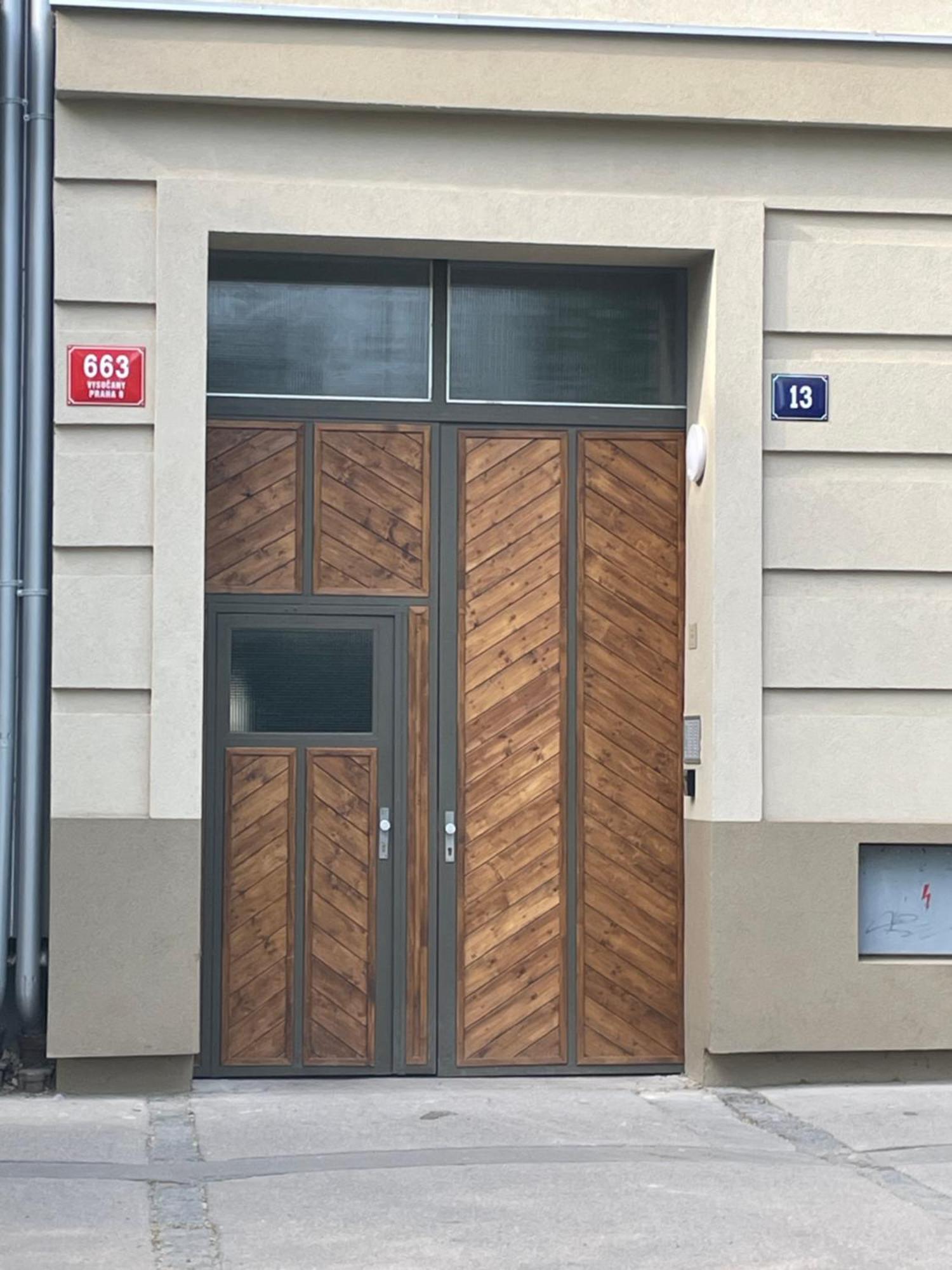 Eliska Apartament *
